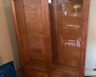 Antique Oak Bookcase with Shelves