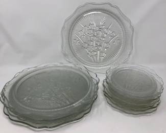 Jeannette Glass Company Iris And Herringbone Sandwich And Dessert Plates