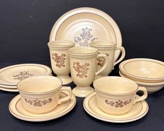 Vintage Pfaltzgraff Village Stoneware Lot