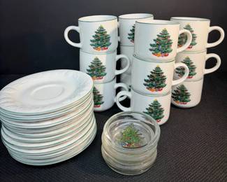 Christmas Mugs And Saucers