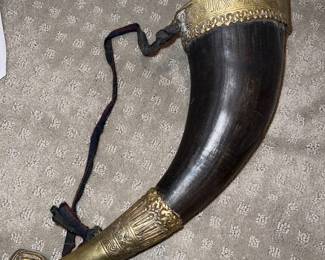 Drinking horn