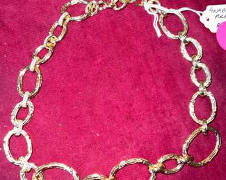 Gold link necklace