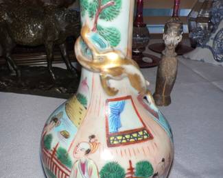 Chinese Famille Rose porcelain vase