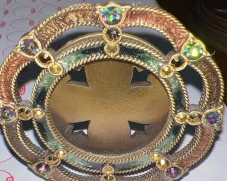 Jay Strongwater jeweled and enameled round picture frame