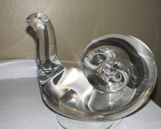 Clear hand-blown art glass snail
