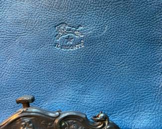 Bisonte leather purse