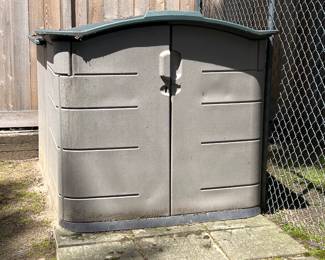 Outdoor shed