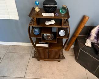 Vintage Asian set of shelves