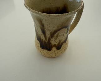 Artisanal pottery mugs