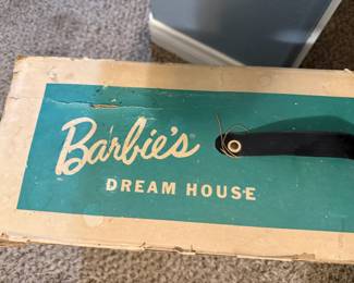 Vintage Dream House - complete - some wear on box