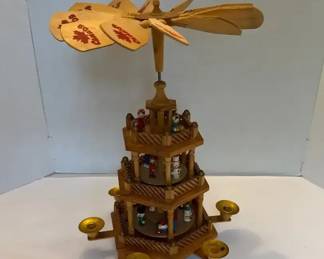  04 3Tiered Wooden German Christmas Pyramid Carousel w Handpainted Figures