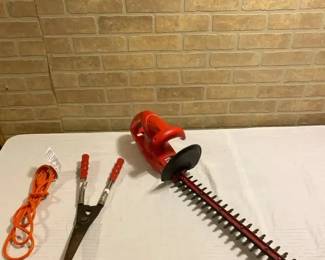 Gardening Equipment Lot