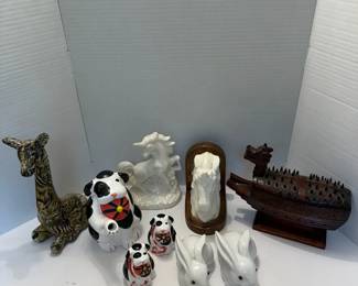 Assorted Animal Figurines Decor  11 Pieces  Bunnies, Unicorns, Giraffe