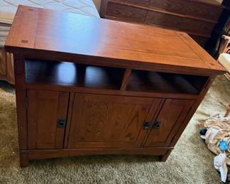 TVEntertainment Stand Cabinet