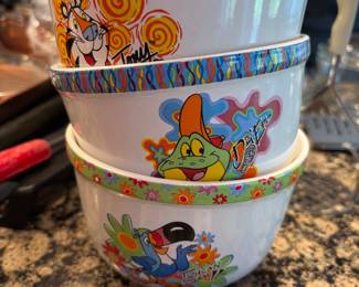 Kellogg character bowls