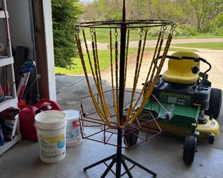 Disc Golf basket