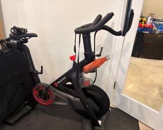 Peleton Bike