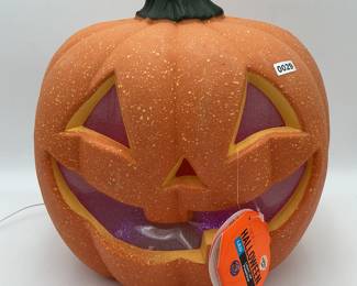 Large Lighted pumpkin