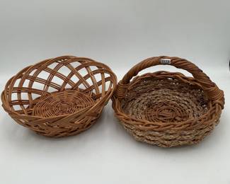 2 Unique Baskets