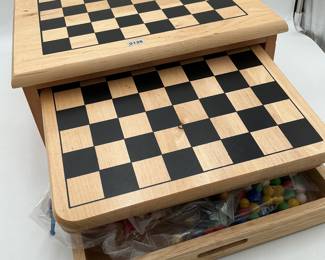 Wooden Game Board Storage box w/Pieces