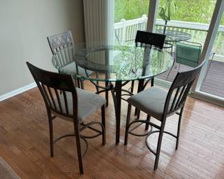48" round glass table