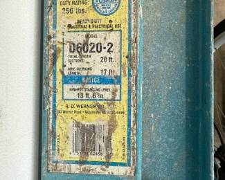 20 foot fiberglass ladder