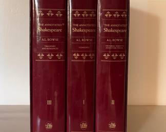 Huge Selection of Books. Photo 9 of 11.