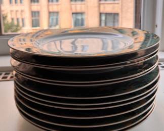 LS Collection New York "Rainforest" Dinner Plates with Green Malachite Rim with Gold Accents. Photo 2 of 3.