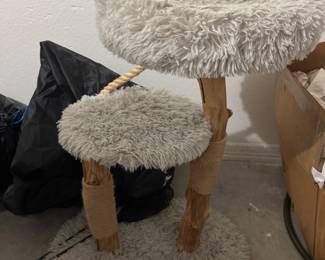 Cat tree