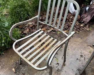 4 metal outdoor chairs