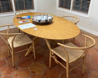 Oval oak table and 4 chairs, can be sold separately 