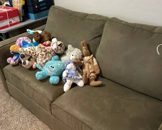 Nice sofa sleeper