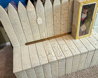 Storage bench 