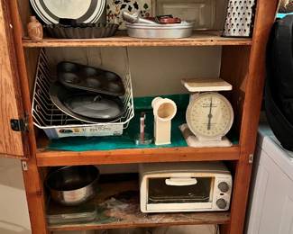 Assorted Kitchen 