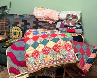 Vintage Handmade Quilts