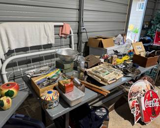 Lots of vintage metal signs 