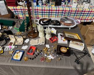 Vintage jewlery 