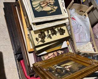 Lots of prints and paintings 