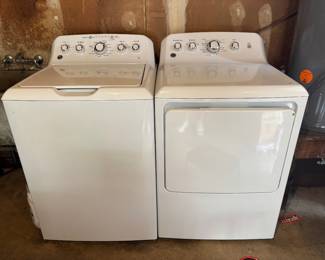 2022 GE washer and dryer