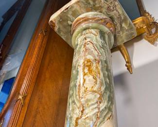 Green Onyx Pedestal 