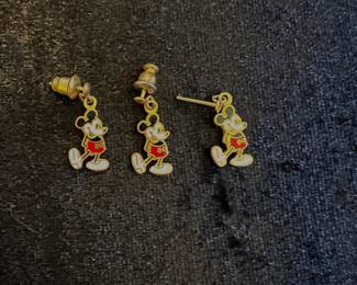 Vtg. 1970's Mickey Mouse Dangle Earrings
