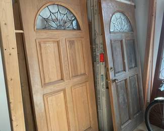 Oak Entry Doors with Stained Glass Fanlight