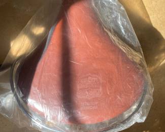 Persons "Genuine Leather" "Sponge Rubber" Bicycle Saddle