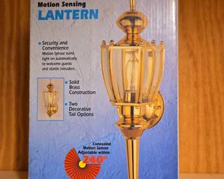 Heath Zenith Reflex Motion Sensing Lantern
