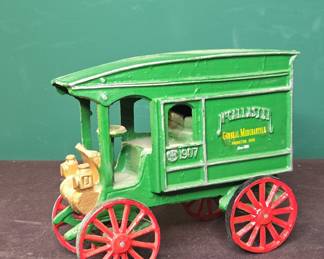 McCallaster "1907" General Mercantile Cast Iron Truck