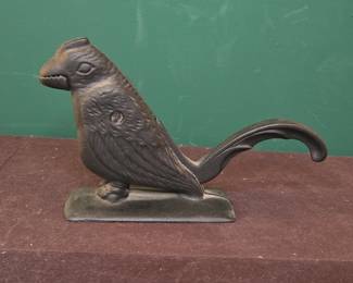 Cast Iron Parrot Nutcracker