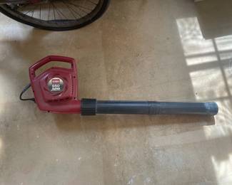 Toro 850 Super Blower/Vac