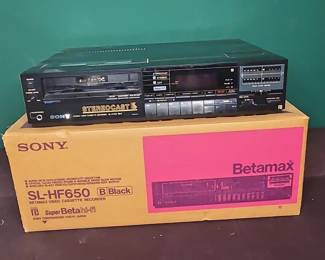 Sony Super Betahi-fi Betamax Video Cassette Recorder