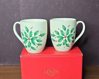Lenox "Holiday" Collection Mugs (Set of 2)