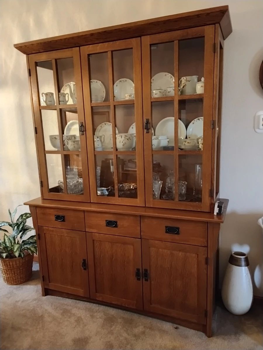 Beautiful mission style hutch Shipshewanna furniture